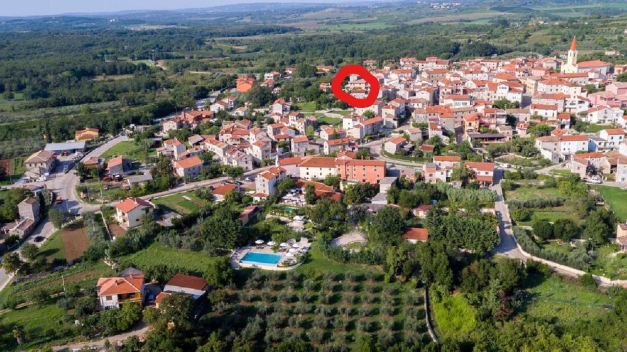 Aisha Apartman Brtonigla Kültér fotó